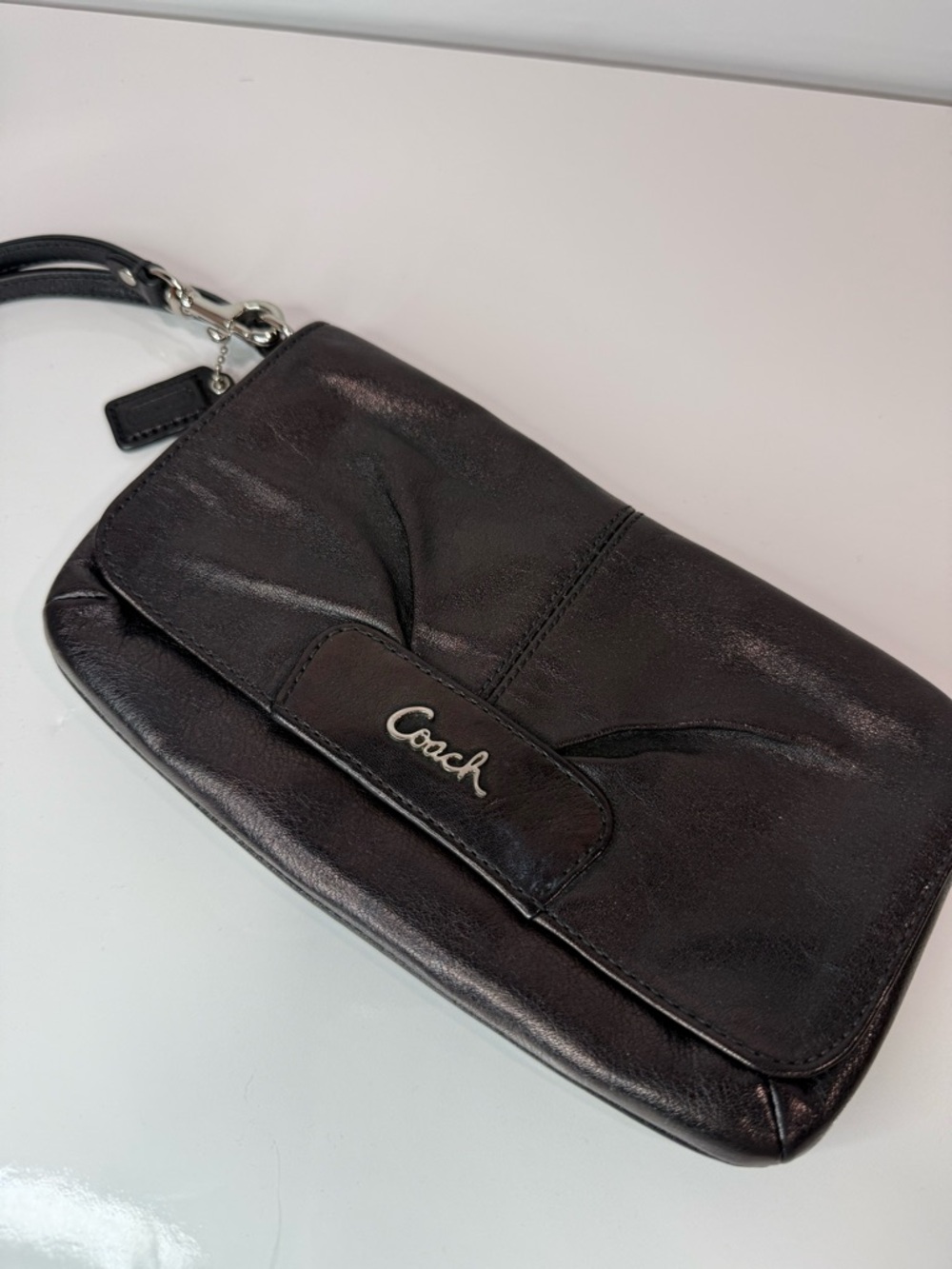 VTG Coach Dark Purple Leather Wristlet Clutch Purse Wallet Y2K Ruched Front